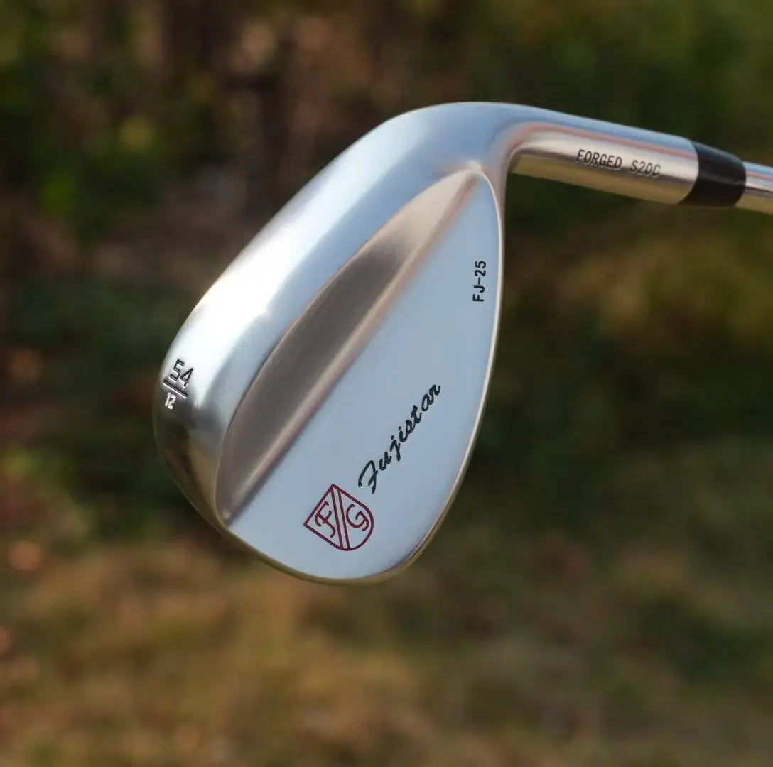 Premium Golf Wedge - Soft Iron Head, Precise Control
