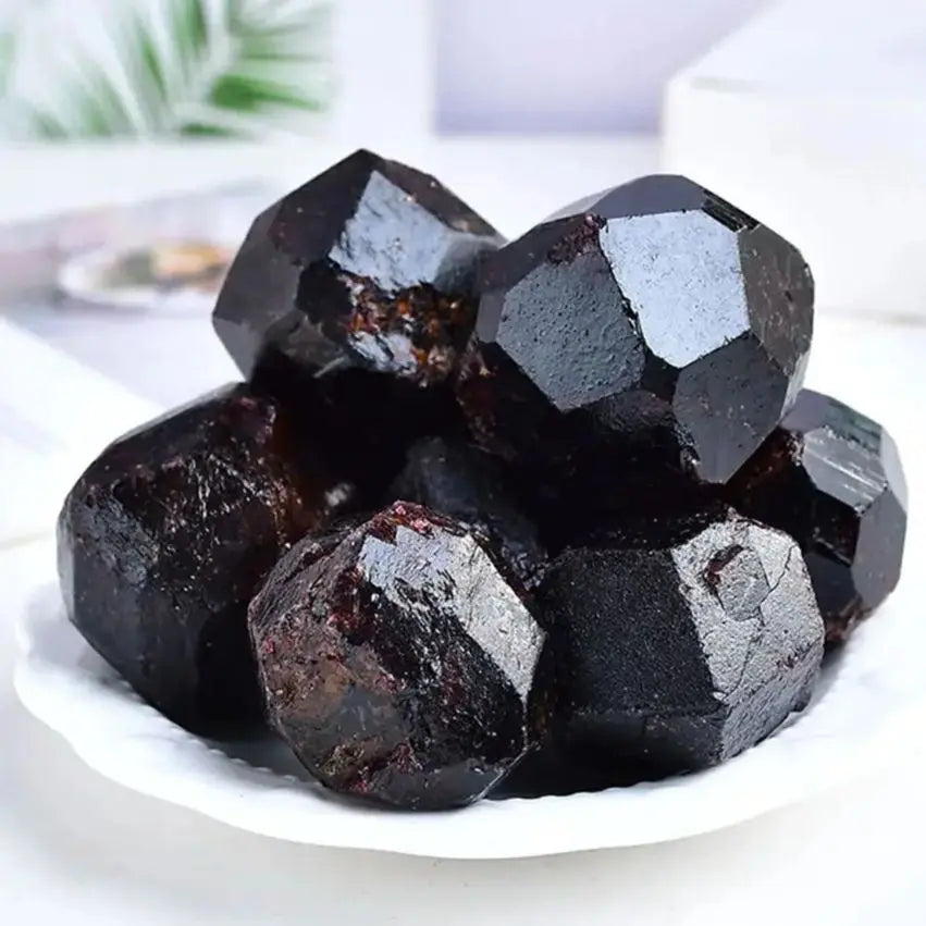 Natural Garnet Rough Stone - Spiritual Healing Gemstone