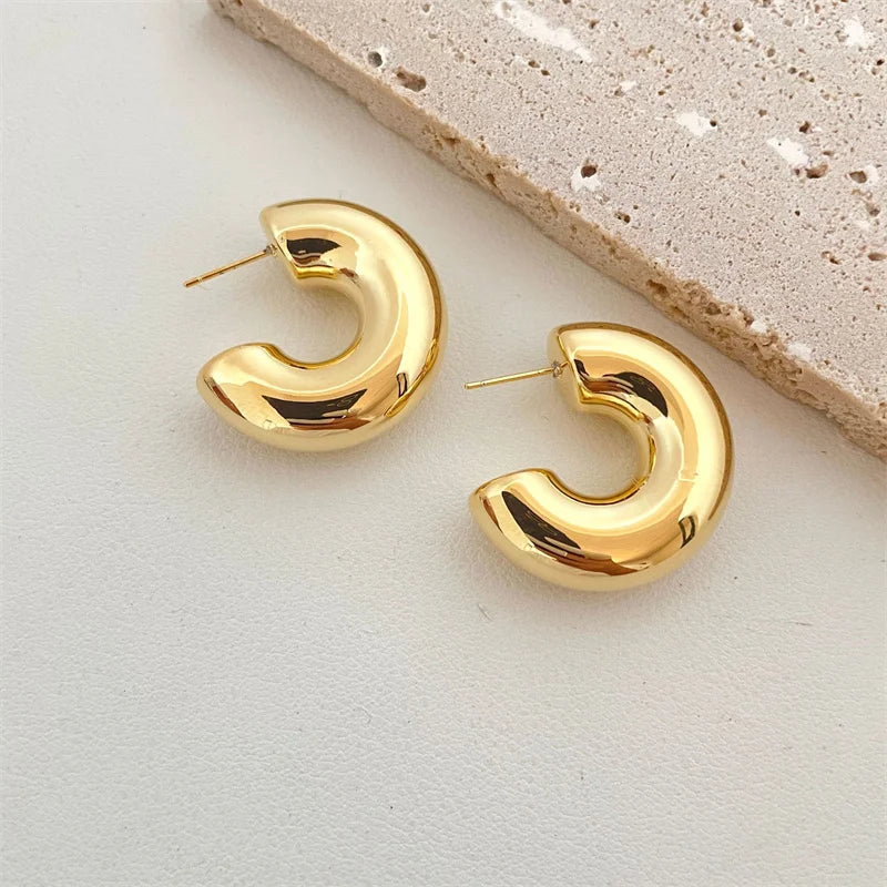 Women's Classic Thick Gold Teardrop Earrings