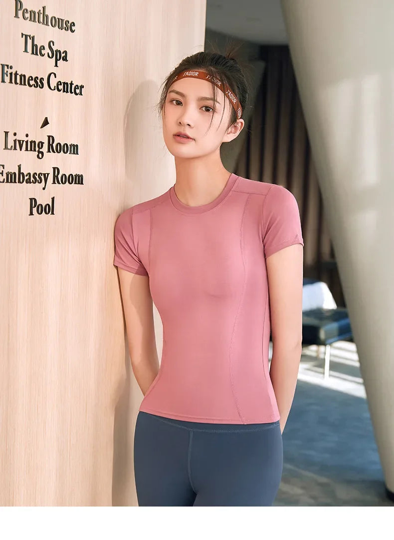 Áo Tập Yoga Nữ 2025 Thoáng Khí Khô Nhanh Thể Thao - Daisan Mart