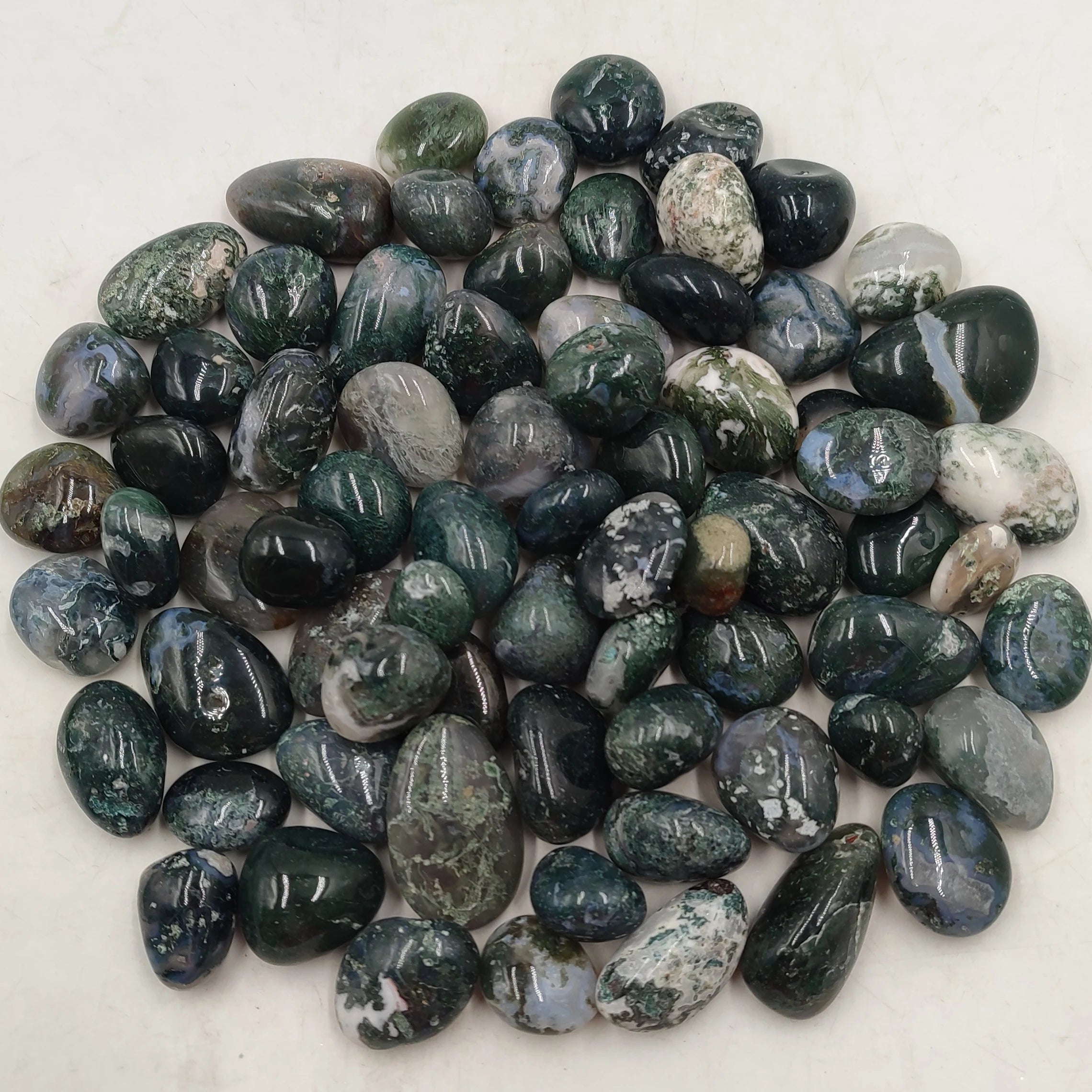 Natural Moss Quartz Stone - Decoration &amp; Healing