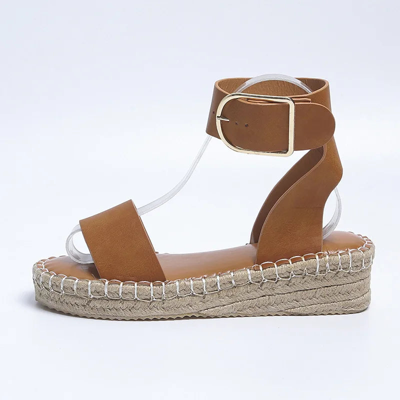 Dép xuồng nữ thoải mái đế quang lớn xuân hè 2024