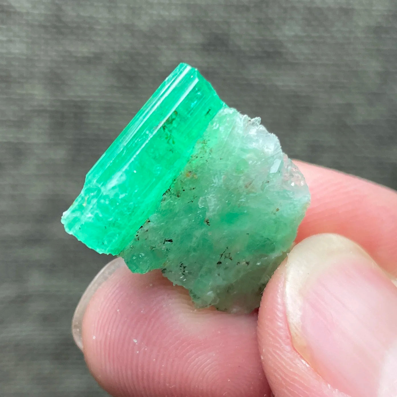 Natural Emerald &amp; Healing Quartz