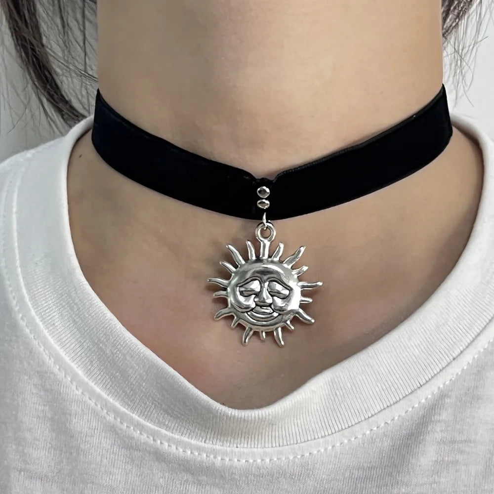 Movie Leon The Professional Cosplay Matilda Necklace Sun Punk Gothic Choker Chain Halloween Prop - Daisan Mart
