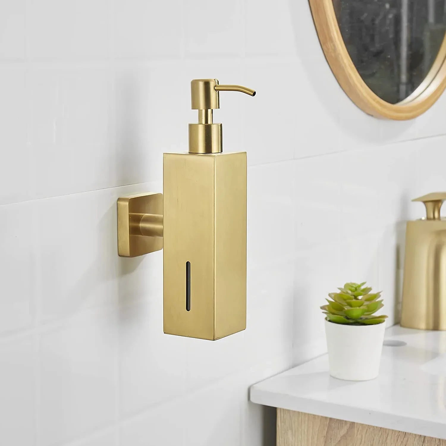 Bình Xà Phòng Inox 250ML Treo Tường Vàng Đen Khách Sạn - Daisan Mart