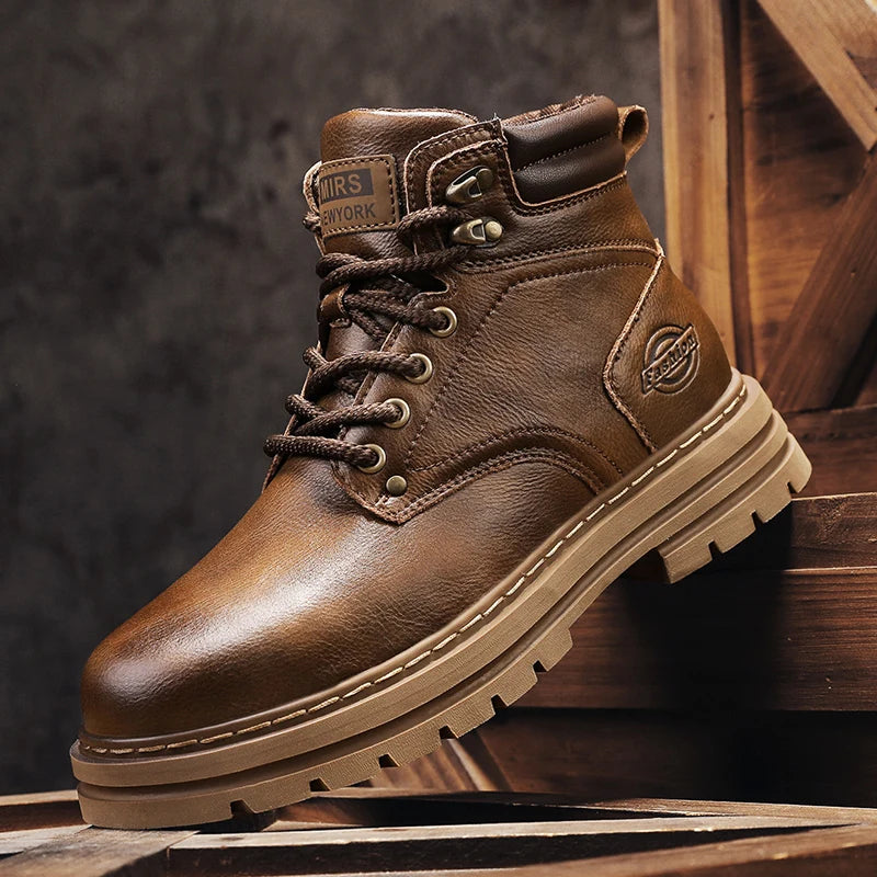 Men's High-Quality Leather Shoes with Comfortable and Fashionable Flat Soles