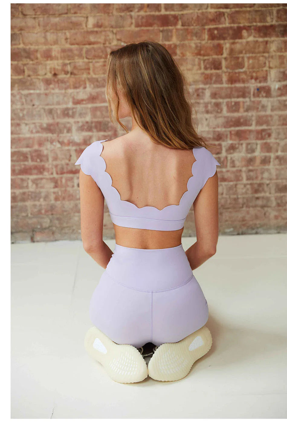 Áo Tập Gym Nữ Ngắn Tay Đệm Ngực Đẹp Lưng Yoga Năng Động - Daisan Mart