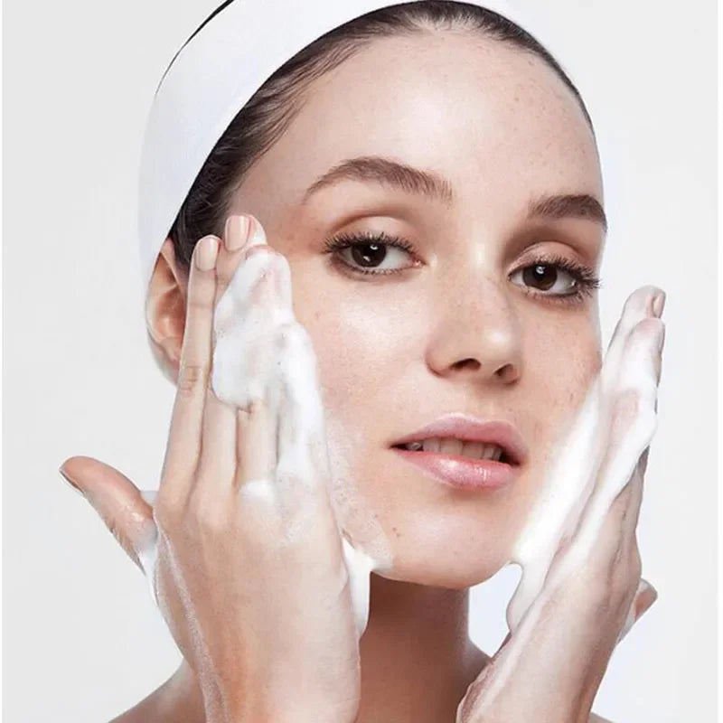 保濕柔滑潔面乳 控油深層清潔泡棉 收縮毛孔 潔面用品