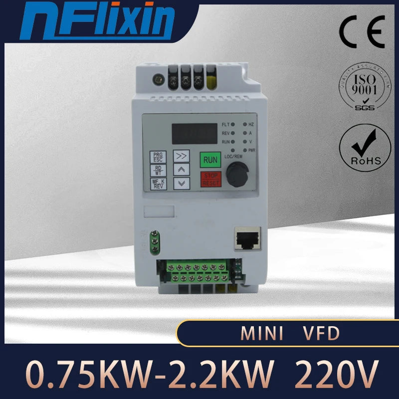 Bộ điều khiển màu xám với nút bấm, cổng kết nối và nhãn "MINI VFD" cùng thông số kỹ thuật.