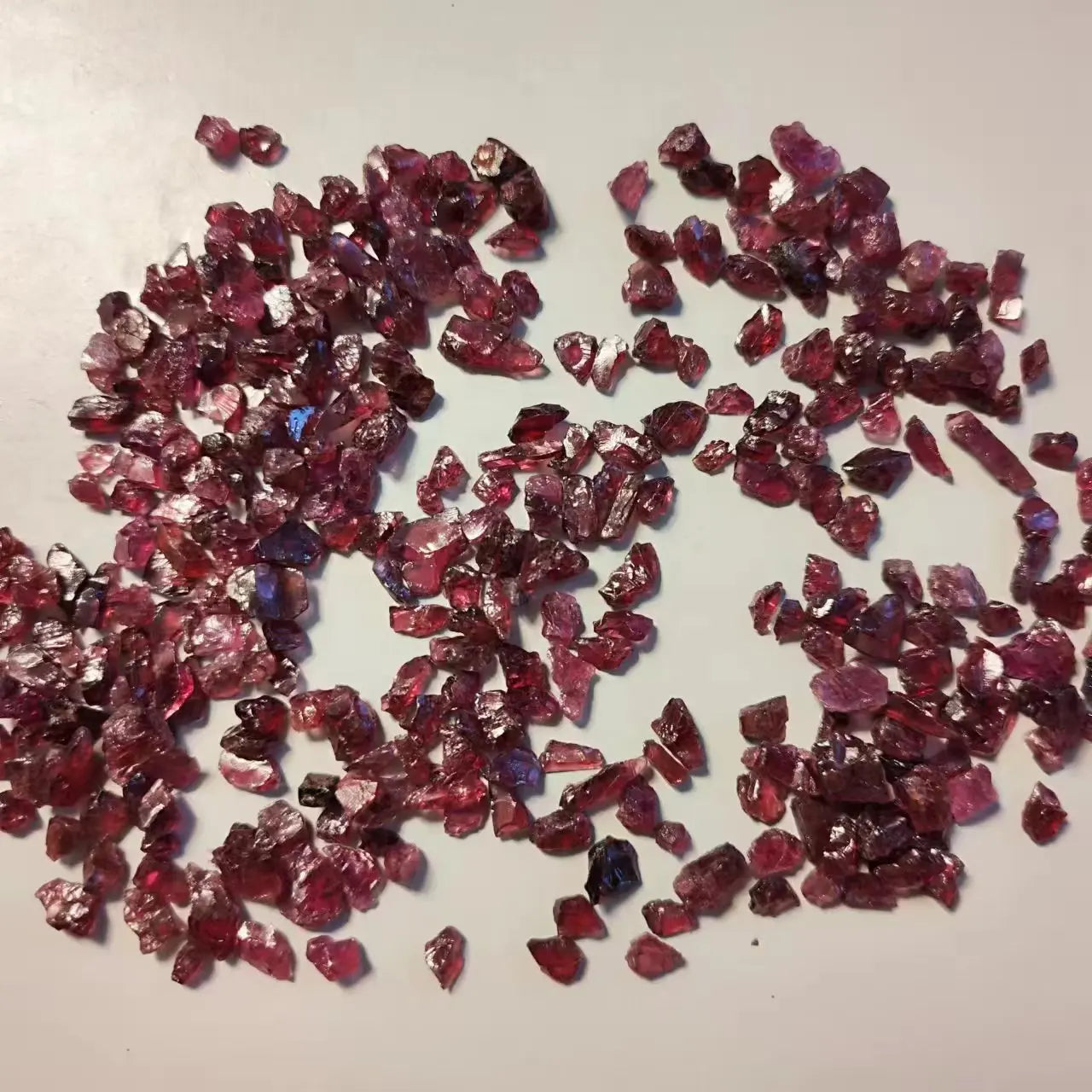 Natural Garnet Rough Stone - Decoration &amp; Energy Therapy