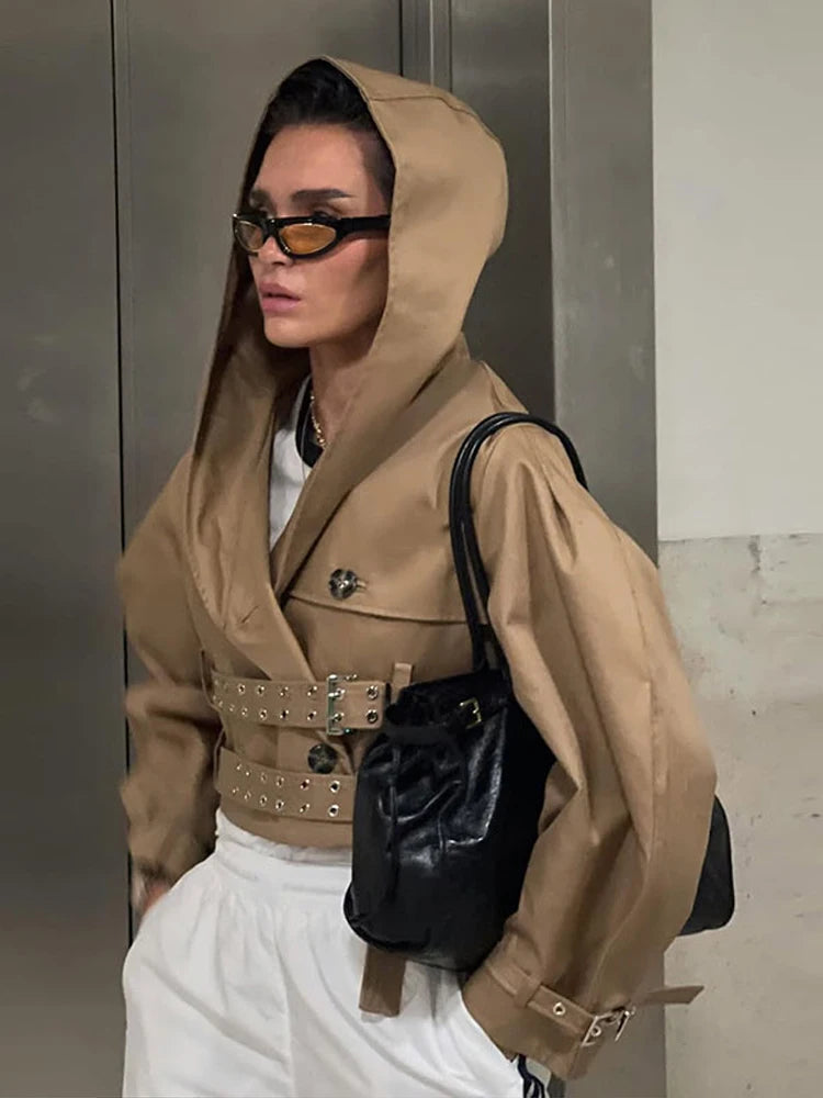 Áo Khoác Nữ Thời Trang Thu 2025 Phong Cách Đường Phố