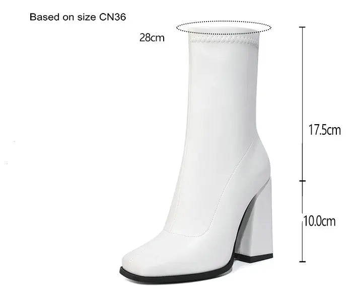 Plus Size Stretchy High Heels Black and White