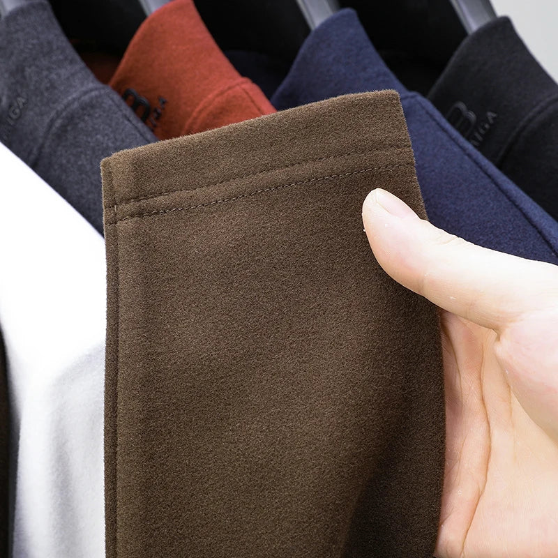 Men's High-Quality Velvet T-Shirt Printed with Warm Letters for Fall and Winter