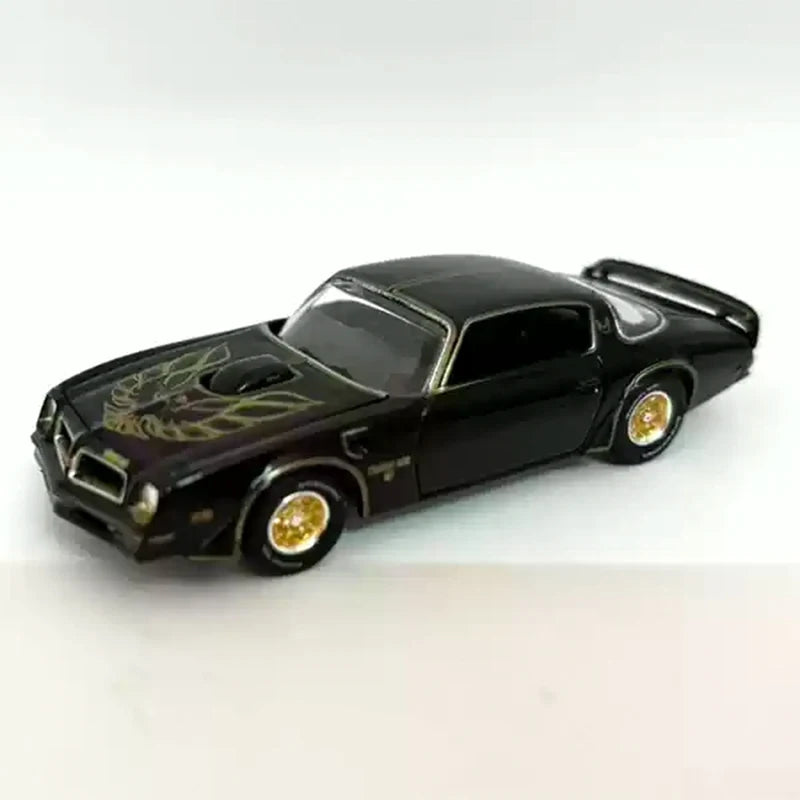 Mô Hình Xe Ranger 1984 1:64 Xanh Trắng - Quà Tặng Độc Quyền - Daisan Mart