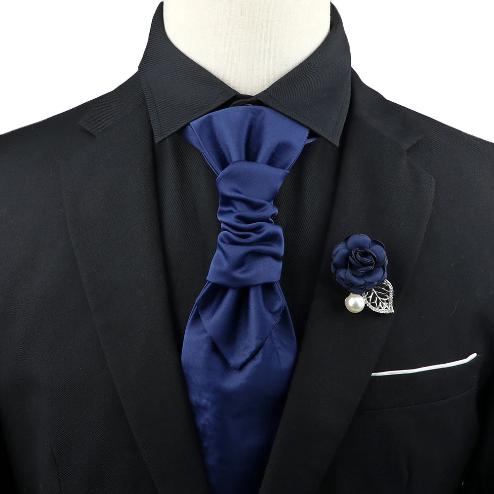 Premium luxury Paisley men's tie &amp; brooch