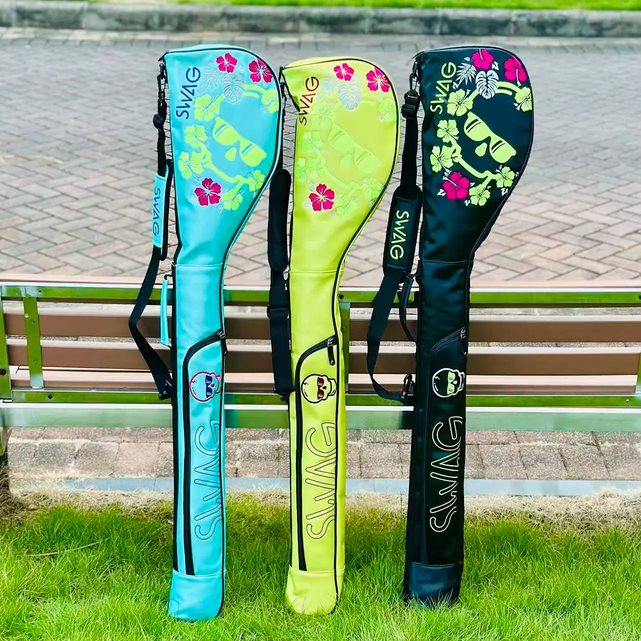 Foldable Skull Golf Bag Holds 4-7 Clubs and Practice Balls