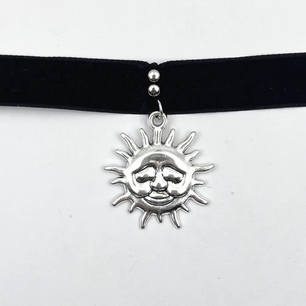 Movie Leon The Professional Cosplay Matilda Necklace Sun Punk Gothic Choker Chain Halloween Prop - Daisan Mart