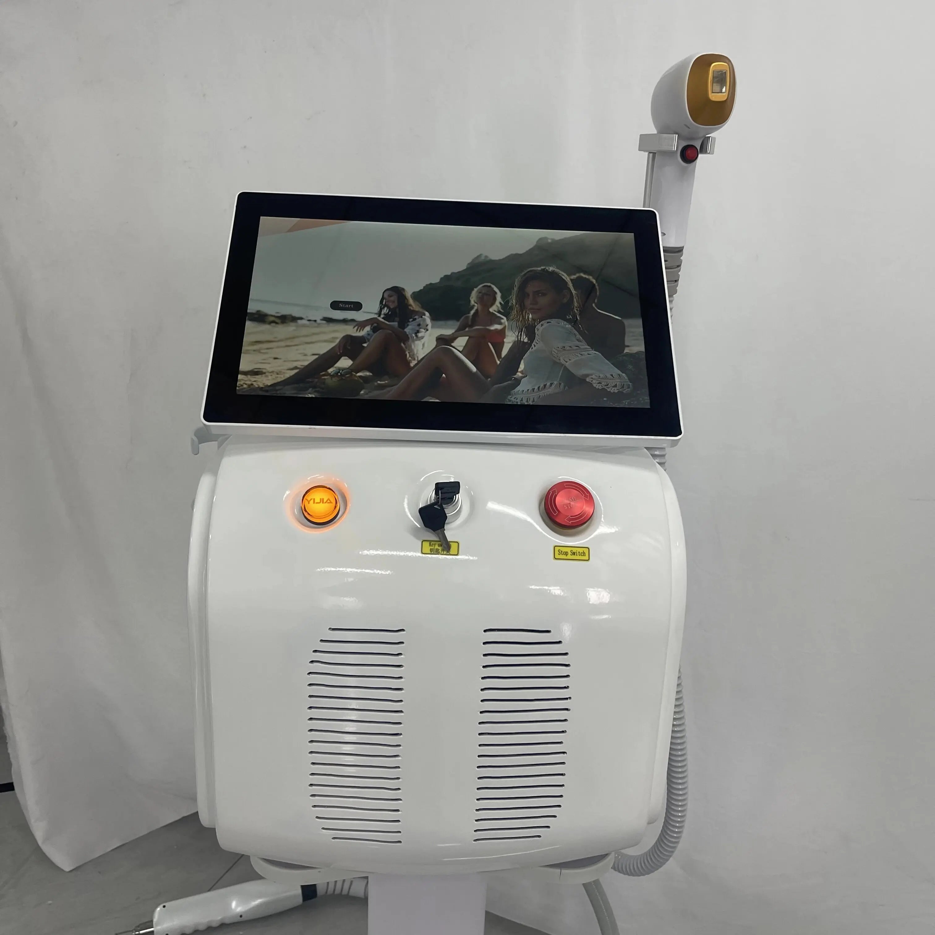 2025 Portable 3 Wave 808 755 1064nm Ice Titanium Professional 808nm Diode Laser Body Face Hair Removal Machine