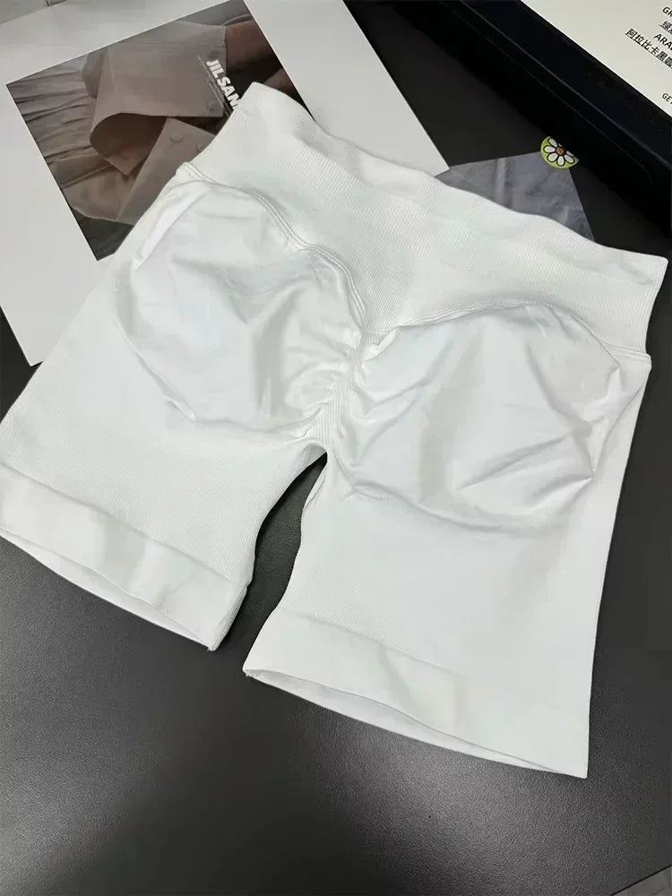 Quần Ngắn Thể Thao Nữ Co Giãn In Chữ Hỗ Trợ Vòng Eo - Daisan Mart