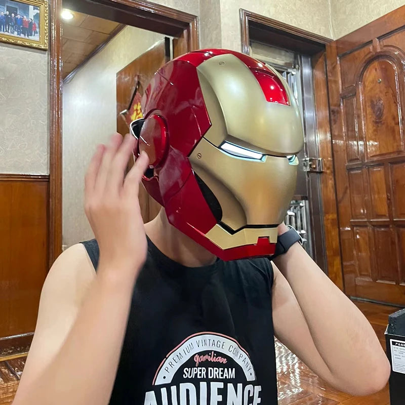 Mũ Bảo Hiểm Điện Iron Man Phát Sáng Cho Người Lớn & Trẻ Em - Daisan Mart