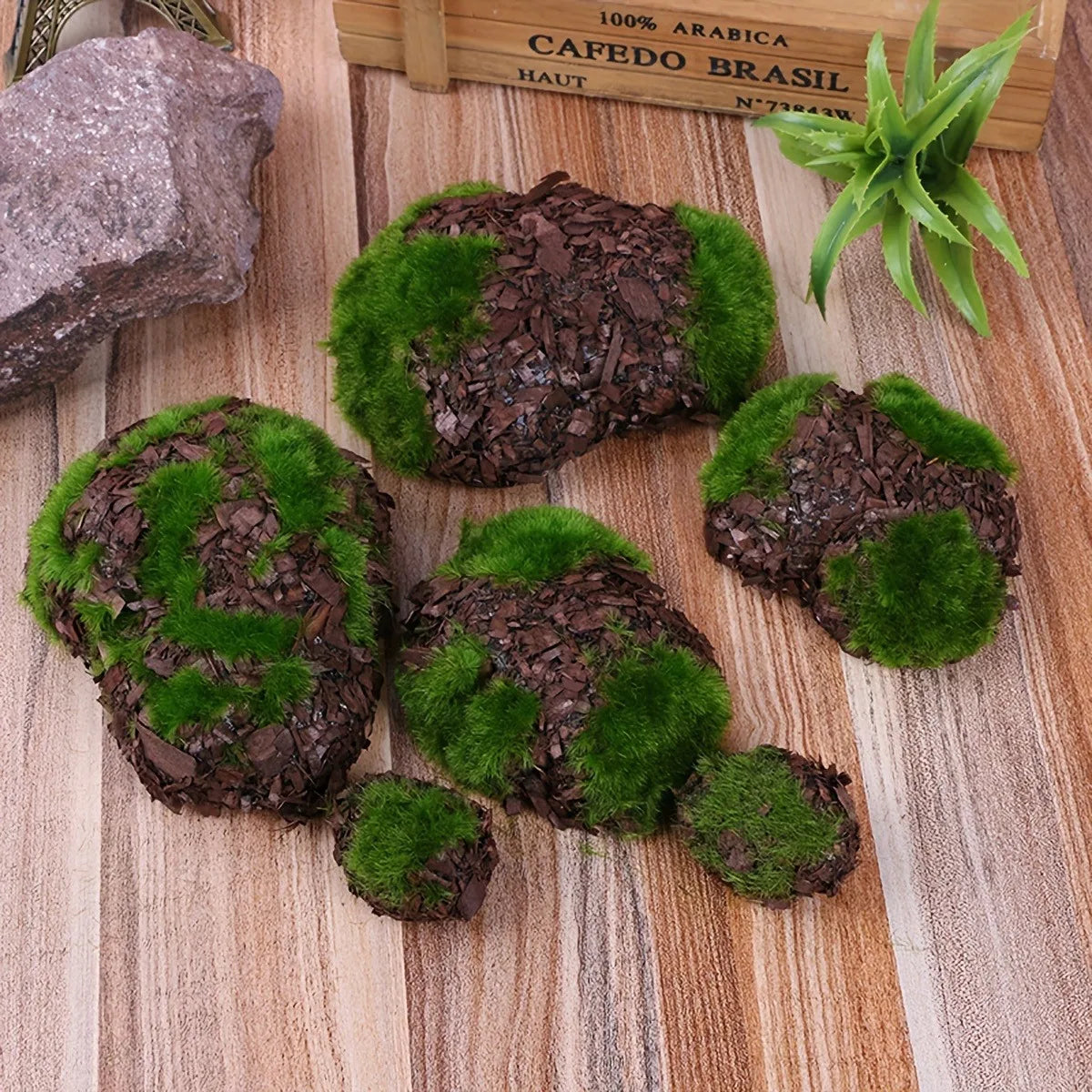 6-Piece Decorative Moss Stone Set for Aquarium &amp; Garden