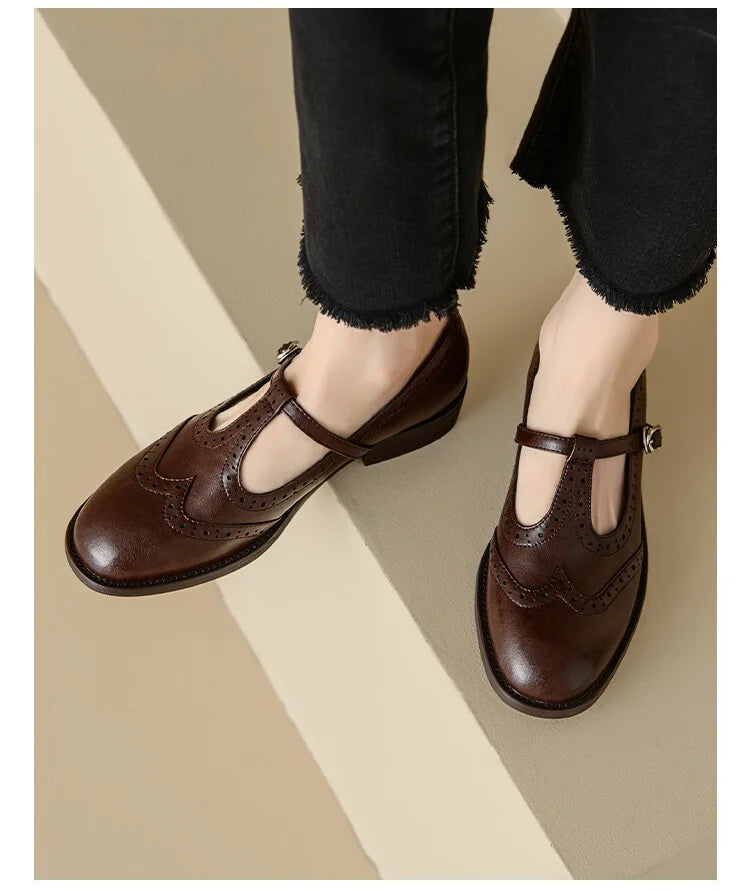 Women's Retro Oxford Shoes Vintage Perforated Genuine Leather