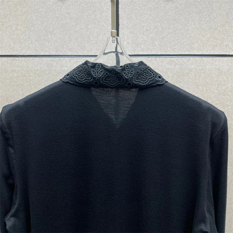 Women's bodysuit New elastic slim fit lapel long sleeved top for autumn 2025 floral embroidery women's corset y2k women's bodys