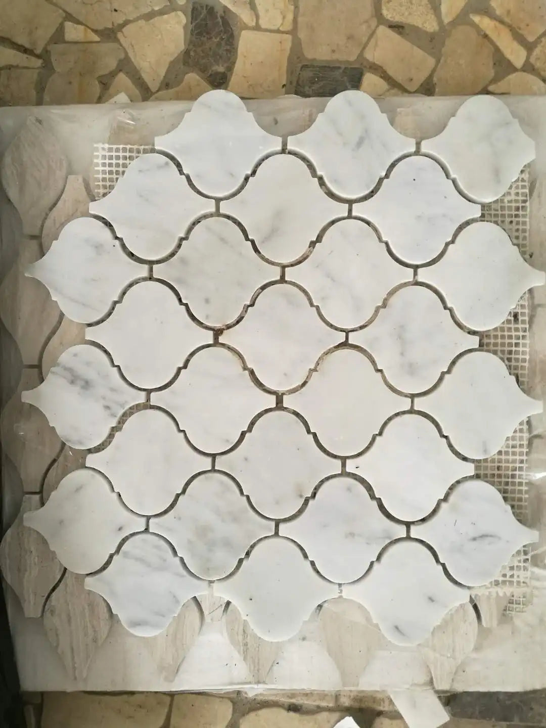 Gạch Mosaic Đá Cẩm Thạch Vàng Ốp Tường Khách Sạn - Daisan Mart