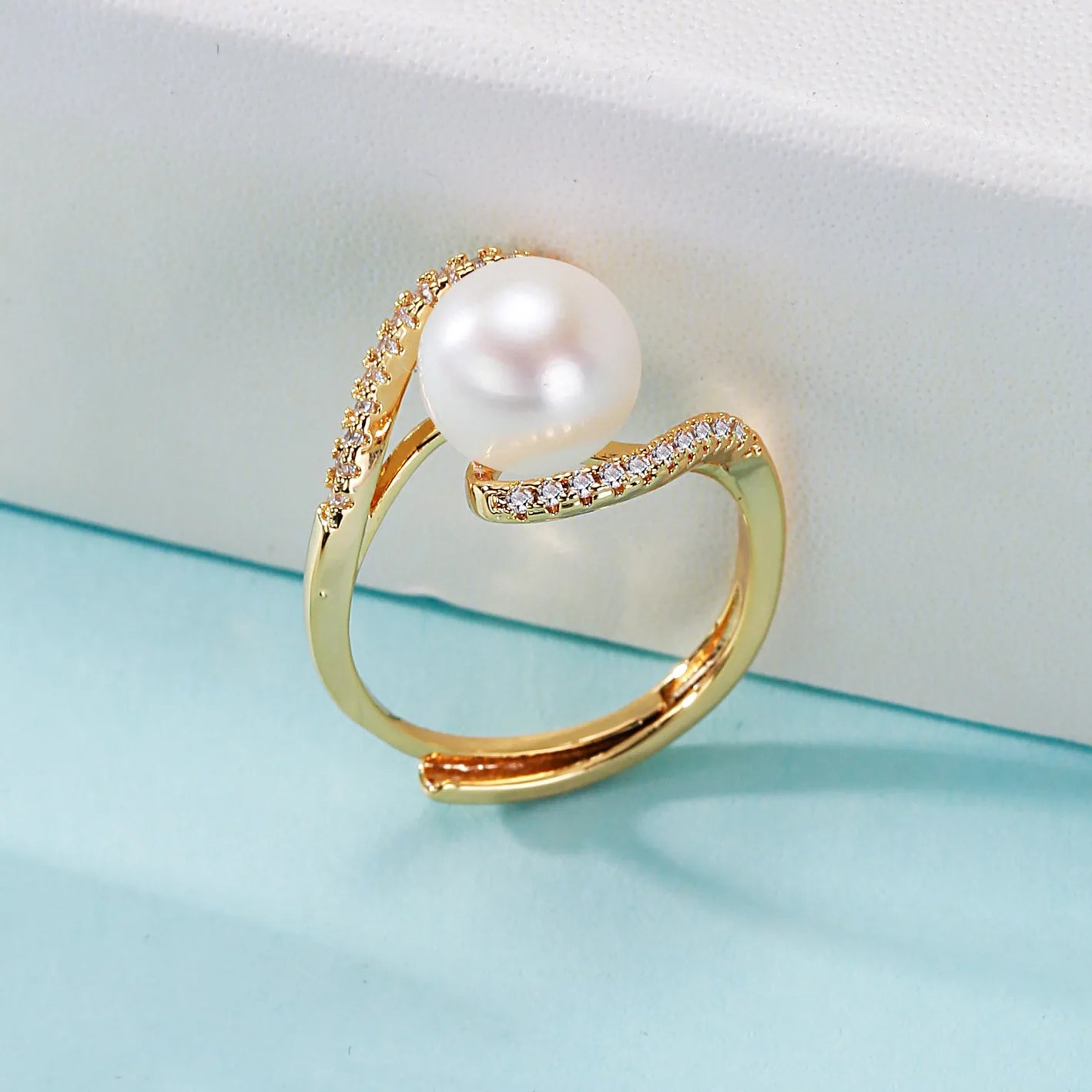 14k Gold Women's Ring Natural Pearl Balance Bar