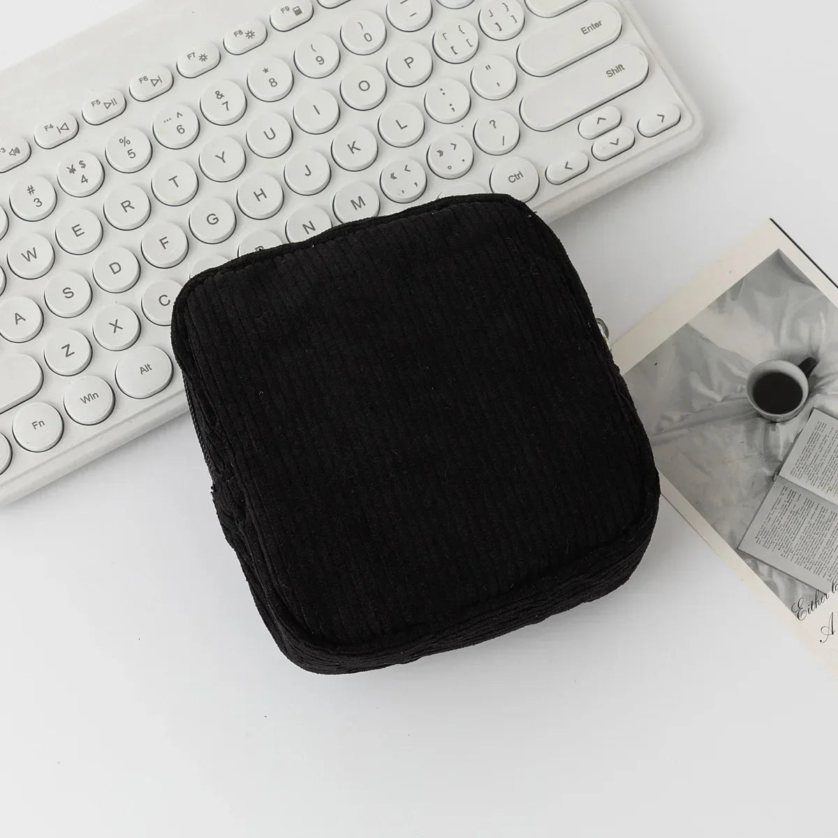 Fashion Makeup Lipstick Sanitary Napkins Case Mini Cosmetic Storage Pouch Women Corduroy Ins Travel Organizer Bags Small Pouch