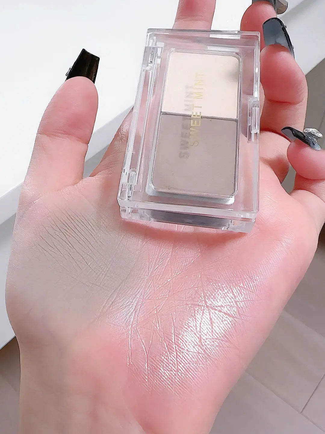 Two Colors Grey Nose Shadow Powder Matte Highlighting Contouring Platter Cheek Side V Face Matte Sculpting 2 in 1 Makeup Palette