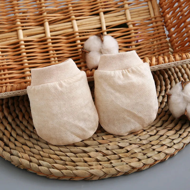 Baby Scratch Resistant Face Gloves 0-6Month Newborn Hand Protector Thin Breathable Pure Cotton Mittens Infant Protective Gloves - Daisan Mart