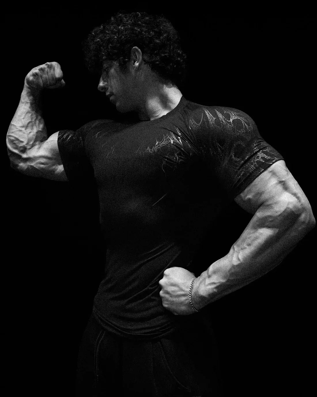 Áo Thun Nam Gothic Tập Gym Co Giãn Nhanh Khô 2025 - Daisan Mart