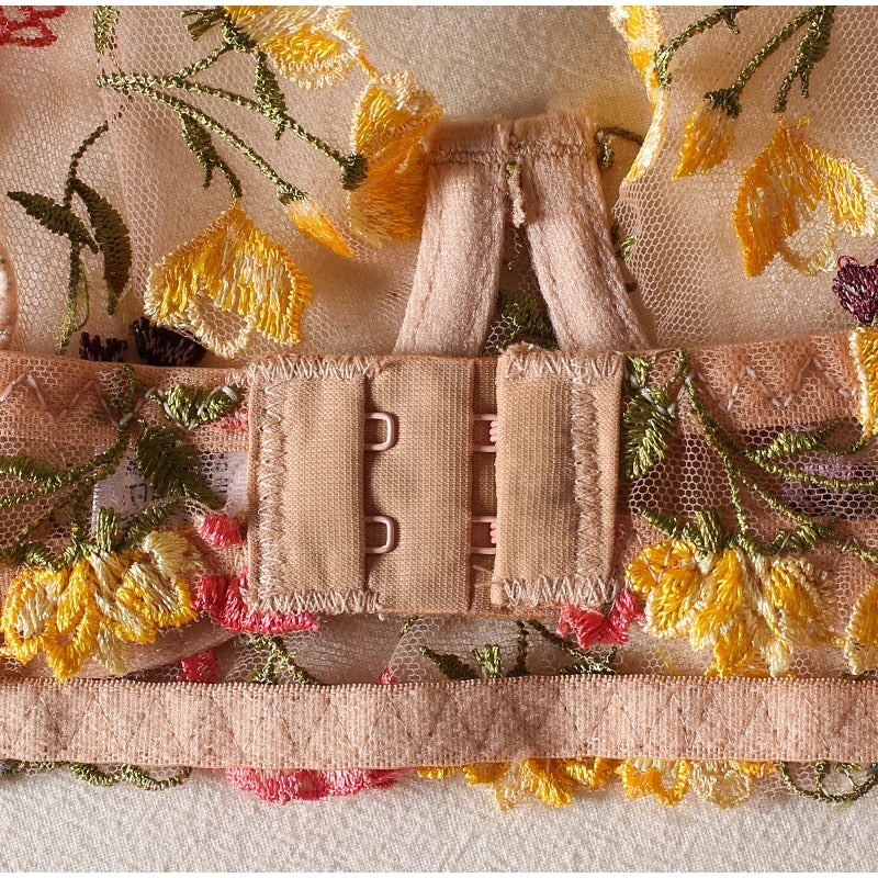 Women's Boho 2-Piece Floral Embroidery Lace Lingerie Set Fashion