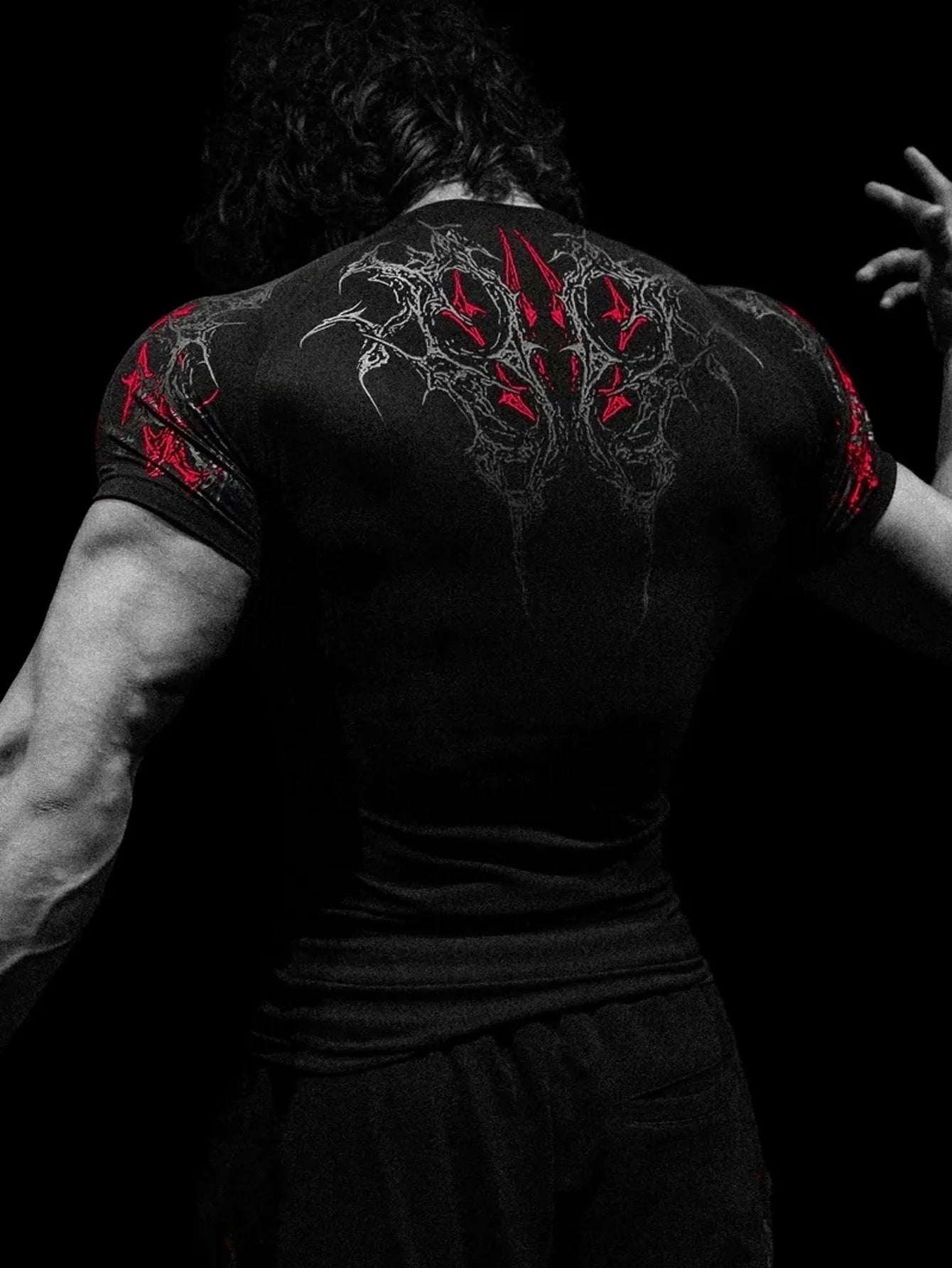 Men's Gym Sports T-Shirt Quick Dry Body-hugging Workout Shirt