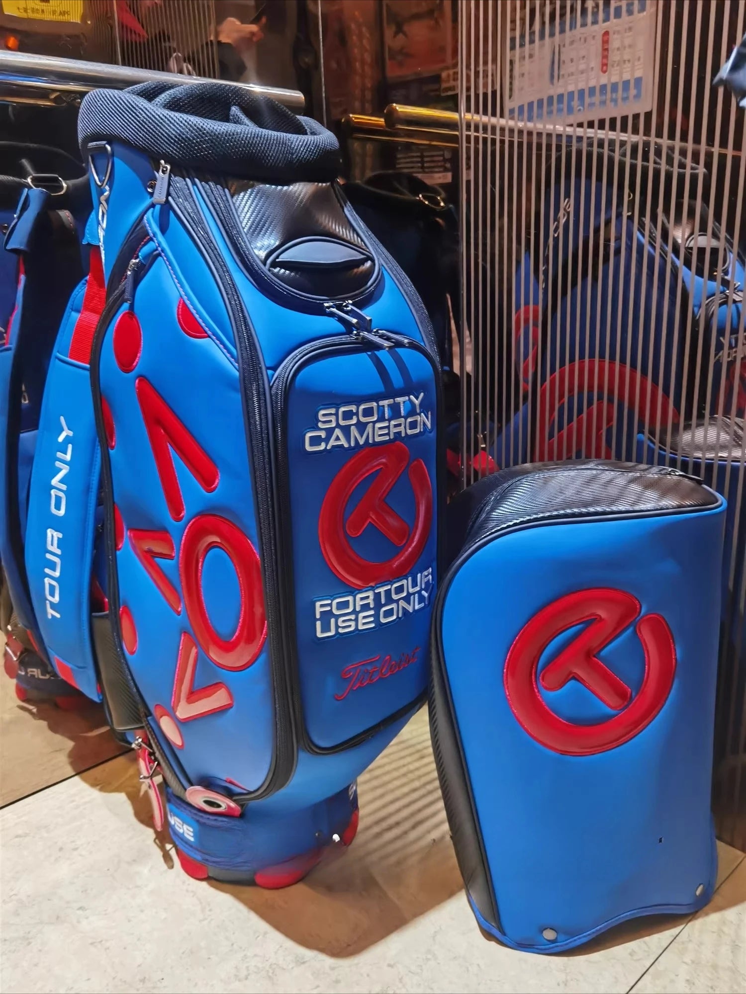 Fashionable unisex waterproof PU standard golf bag