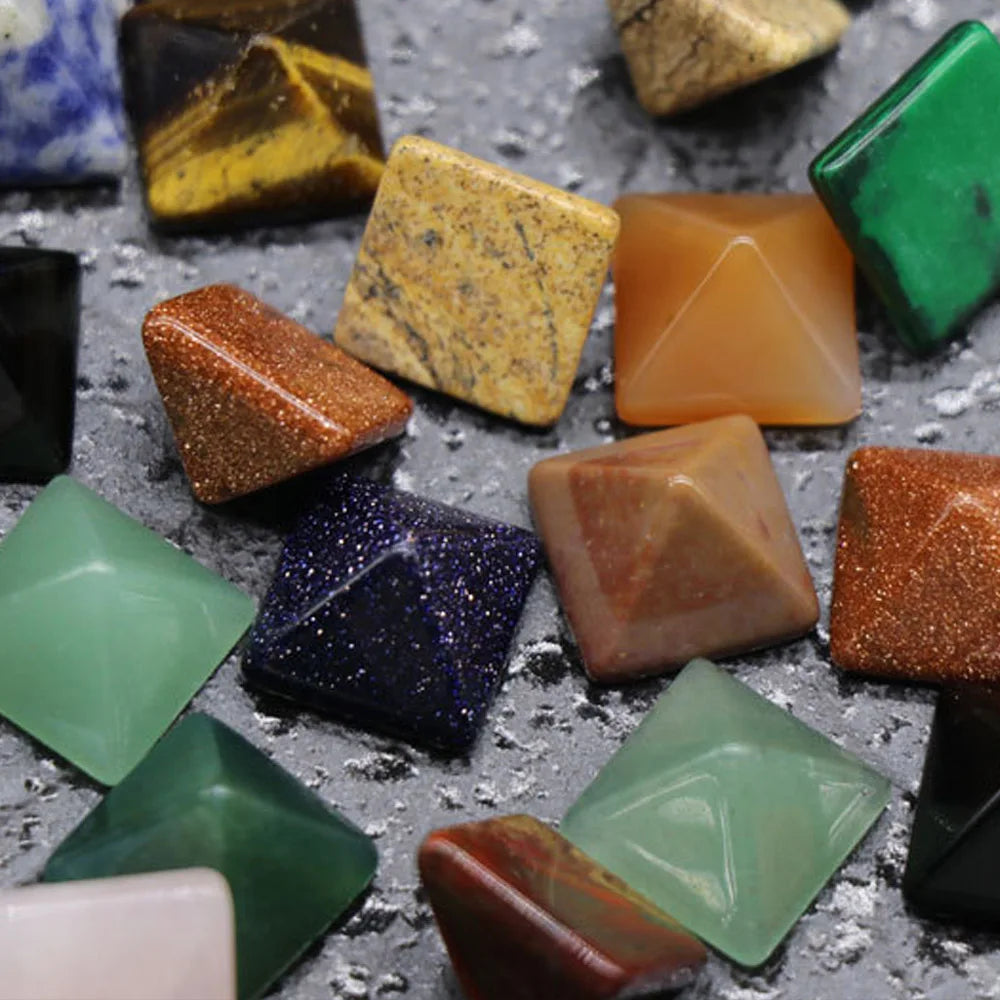Natural Crystal Gemstones - Decorative &amp; Healing Gifts