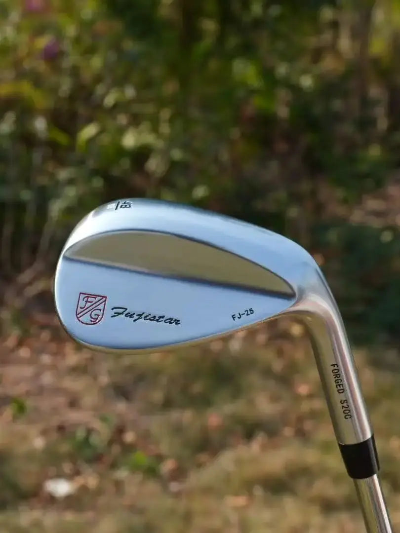 Premium Golf Wedge - Soft Iron Head, Precise Control