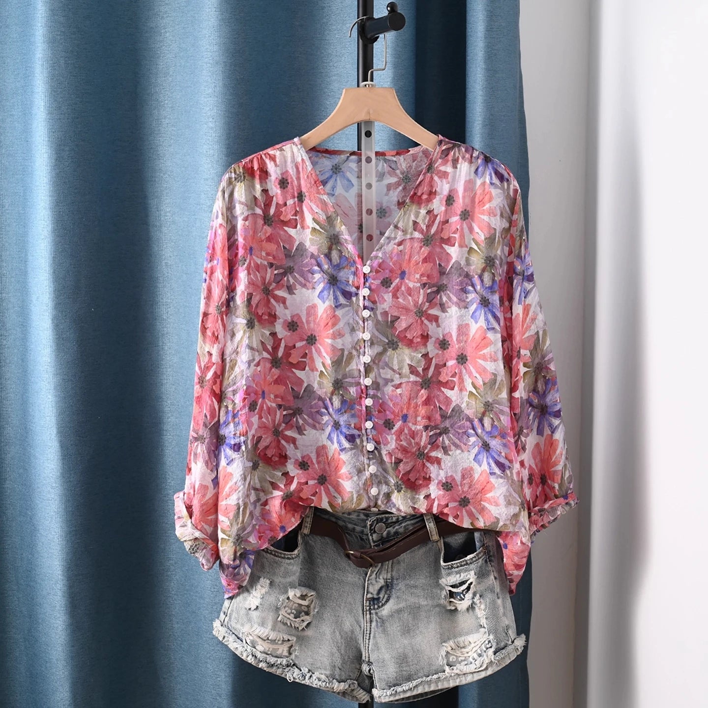 Áo Nữ Vintage V Cổ Hoa Hồng Pháp 2025