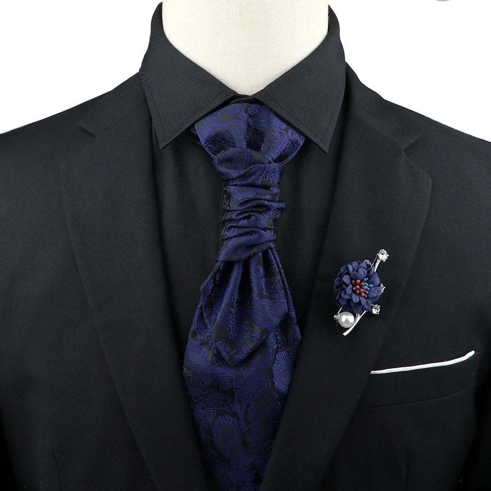 Premium luxury Paisley men's tie &amp; brooch