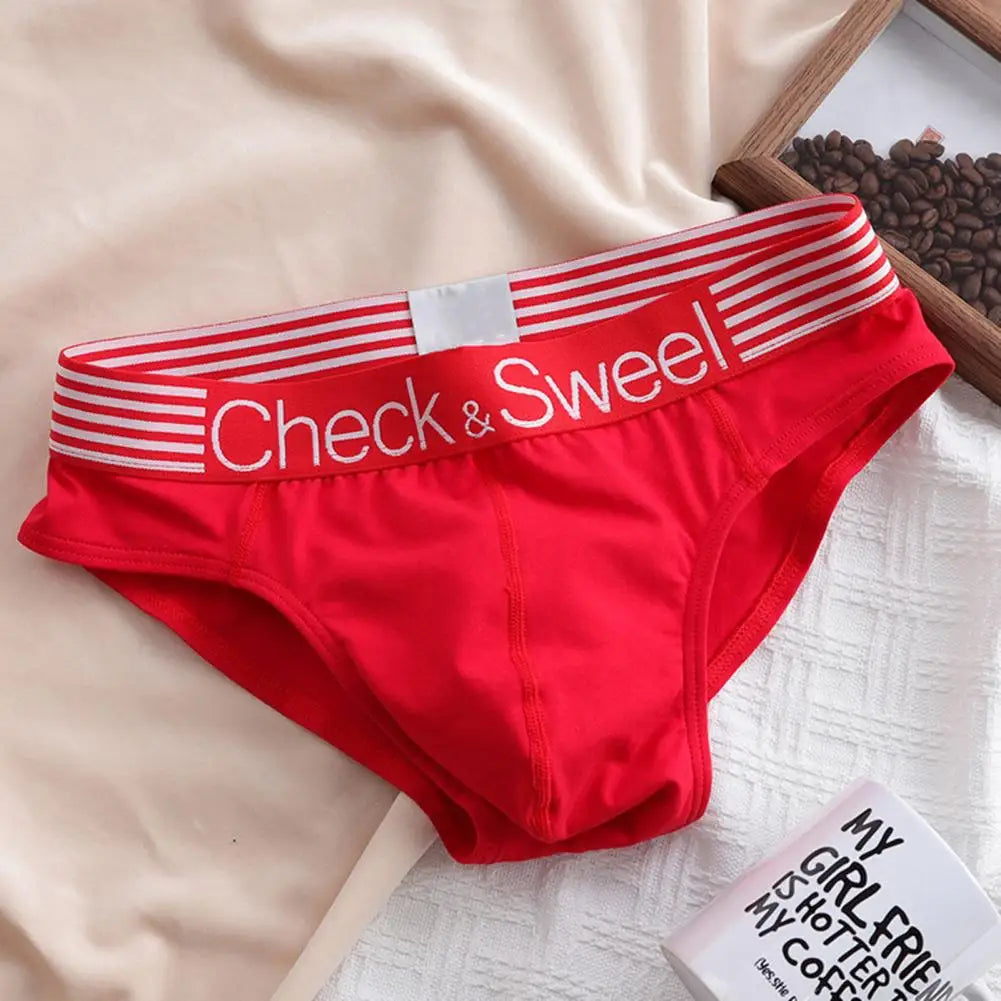 Quần Tam Giác Thoáng Khí In Chữ Mặc Ngủ Và Hằng Ngày