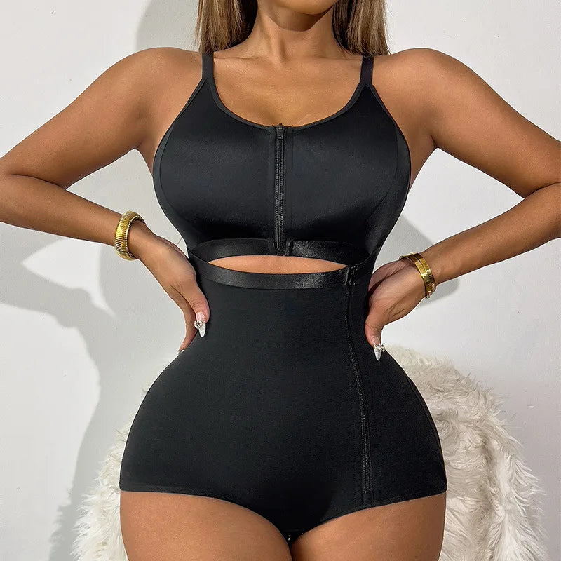 AfruliA body shaping corset lifts buttocks and slims waist for a sexy look