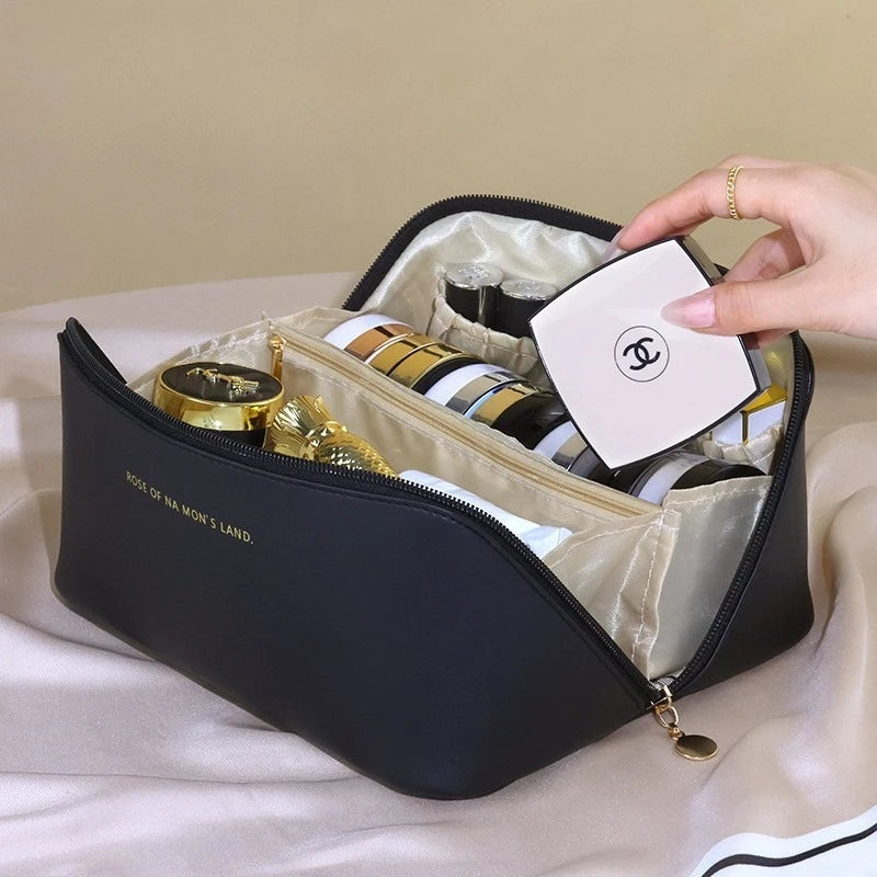 High-end Waterproof Multi-Function Makeup Bag 50K
