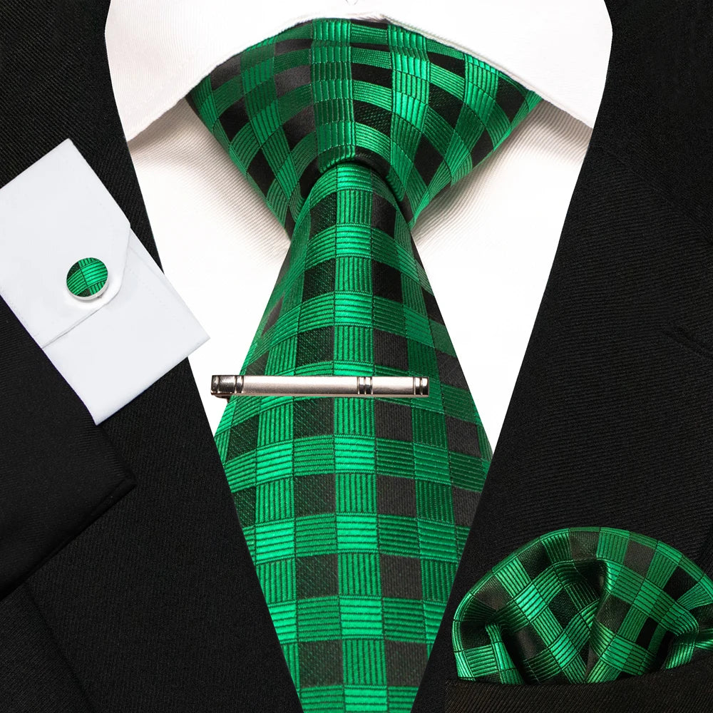 8公分藍黑格紋真絲領帶套裝，含扣環和夾子