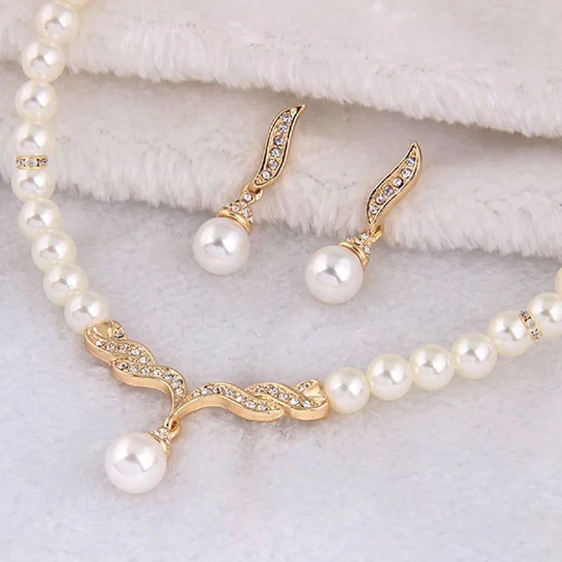Elegant Gold Pearl Party Jewelry Set for Women