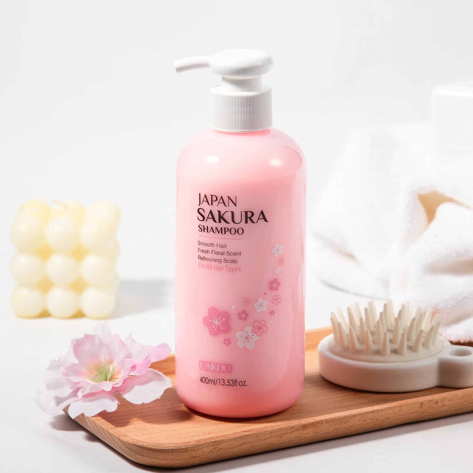 LAIKOU Sakura shampoo restores split ends and makes hair smooth