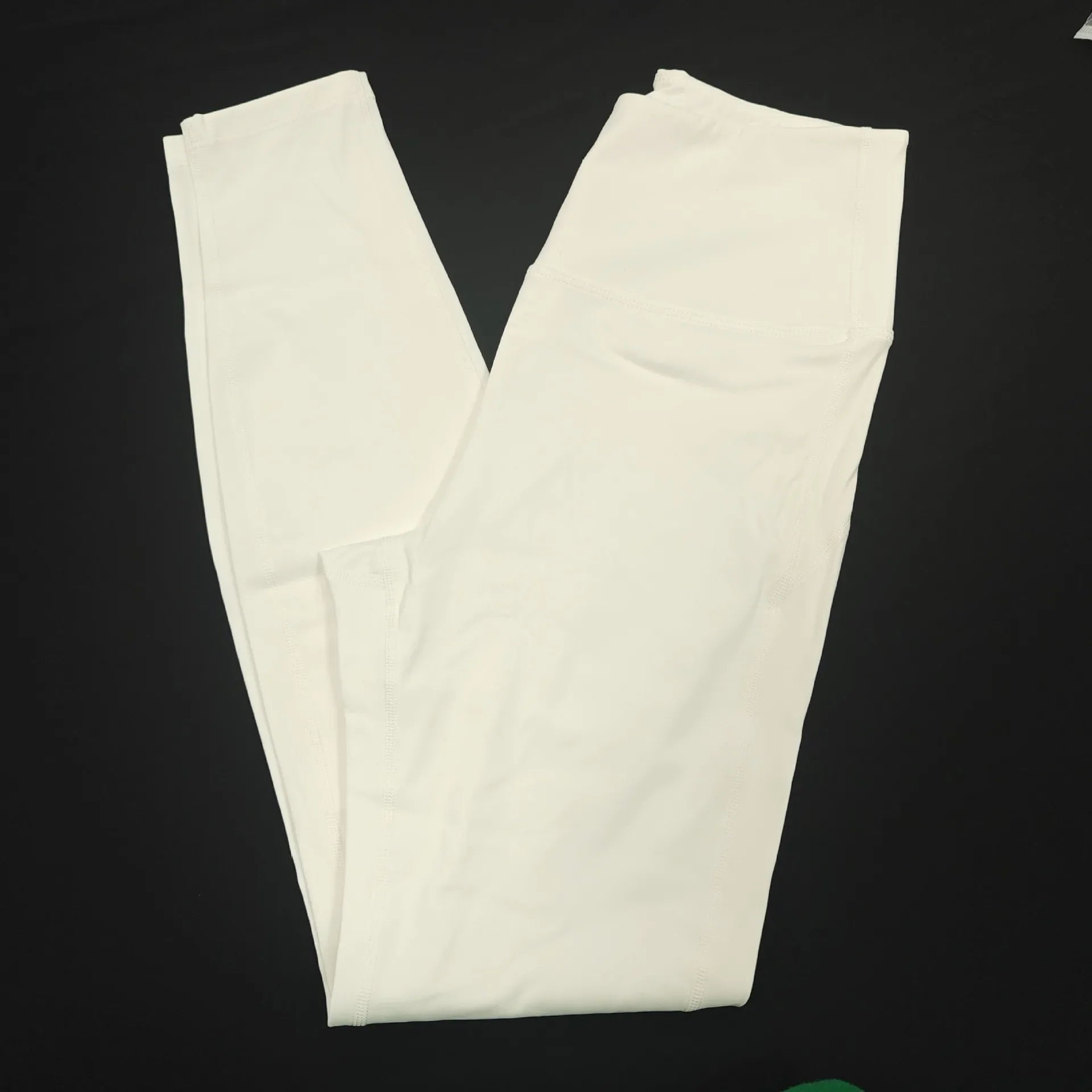 Áo Thun Nữ Lệch Vai Ôm Body Thể Thao Gợn Sóng