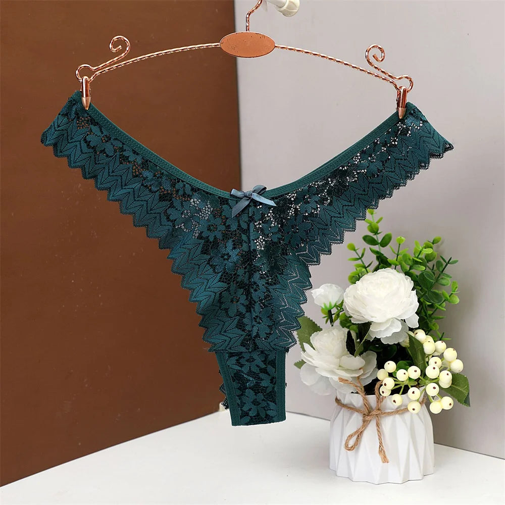 Sexy See-through Lace Panties Medium Back Large Size