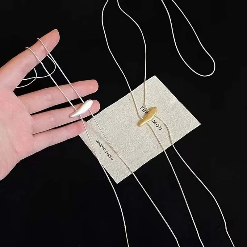 Simple Elegant Retro Style Women's Necklace