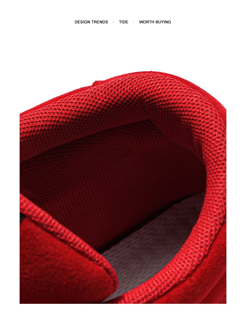 Giày Thêu Tim Đỏ Unisex - Thời Trang Thoáng Khí